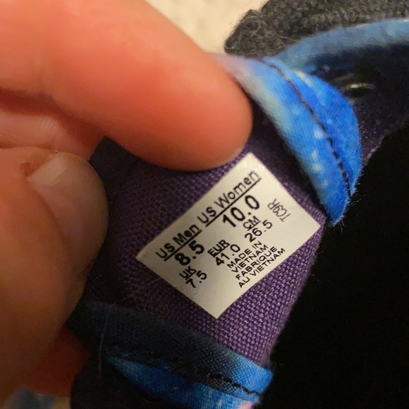 Vans Galaxy edition shoes - Picture 2 of 4